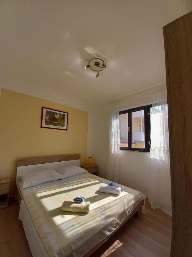 Toni Apartment Vodice Exterior photo